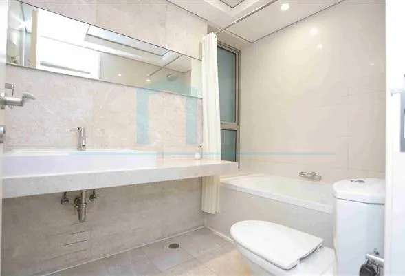 Rm 2102 No 3 Eight Park Avenue(6)