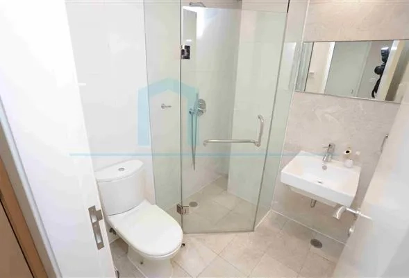 Rm 2102 No 3 Eight Park Avenue(8)