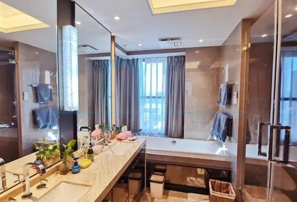 Rm 2102 No 6 Emerald Riverside I(7)