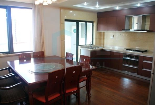 Rm 2103 No 6 Consul Garden(2)