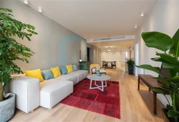 Rm 2106 No 3 Manhattan Heights(2)