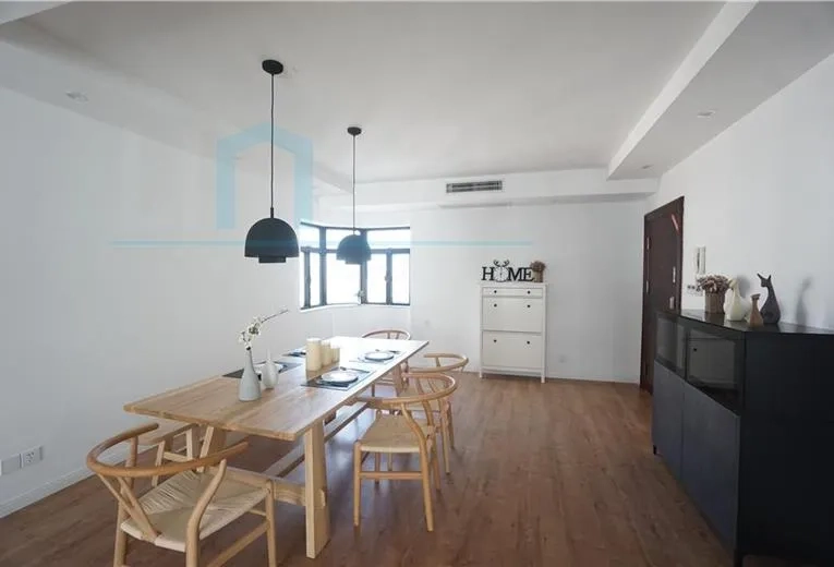 Rm 21A No 1 Grand Plaza(4)