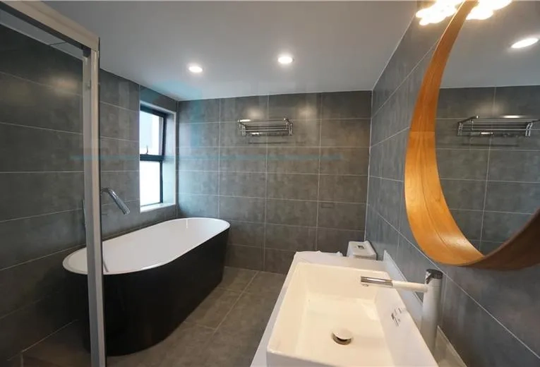 Rm 21A No 1 Grand Plaza(8)