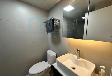 Rm 21A No 2 Palace Court(9)