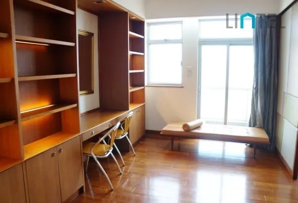 Rm 21A No 3 Chevalier Place(9)