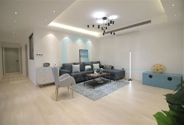 Rm 21A No 3 One Park Avenue