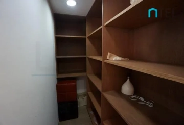 Rm 21C Gallery Tower(9)