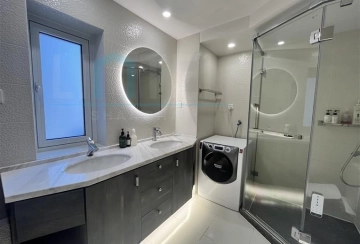 Rm 21E No 3 Ambassy Court(9)