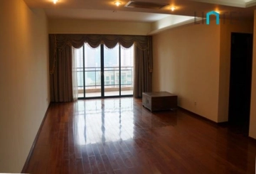 Rm 2201 No 10 Yanlord Garden
