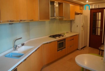Rm 2201 No 10 Yanlord Garden(4)