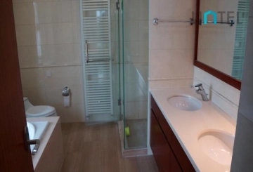 Rm 2201 No 10 Yanlord Garden(7)