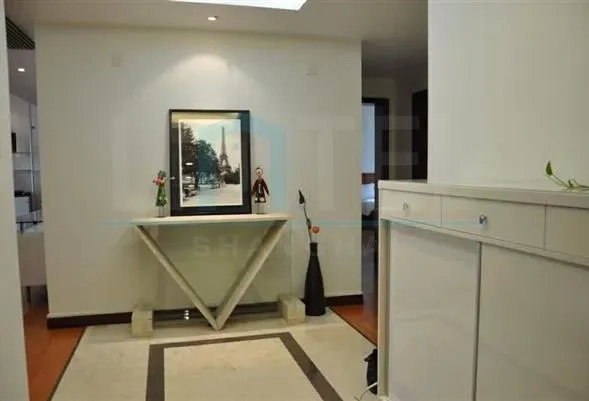 Rm 2201 No 5 Skyline Mansion(8)