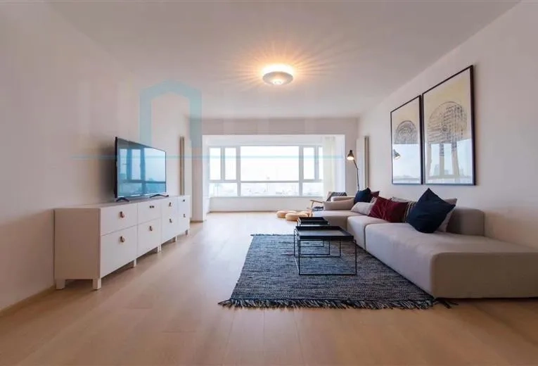 Rm 2201 No 6 Clove Apartment