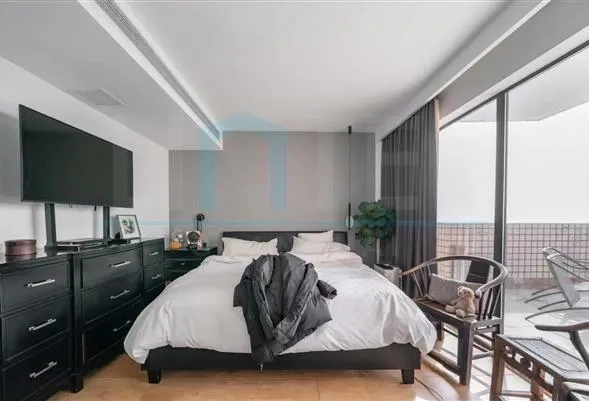 Rm 2201 No B Phoenix Mansion(6)