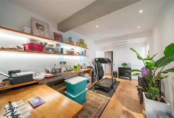 Rm 2201 No B Phoenix Mansion(9)
