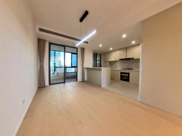 Rm 2201 No D22 Top of City(4)