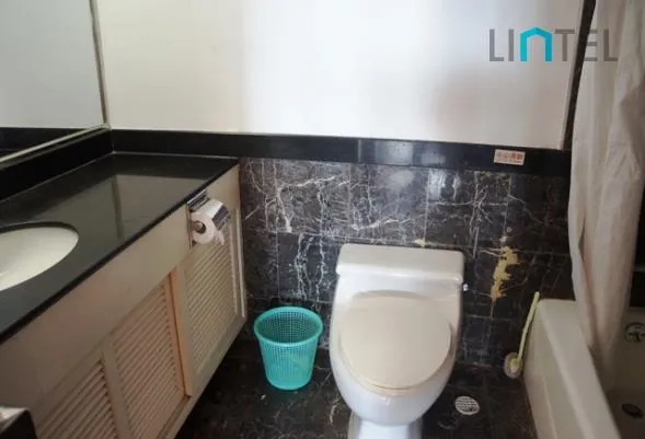 Rm 2202 La Residence(5)