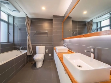 Rm 2202 No 1 The Summit(11)