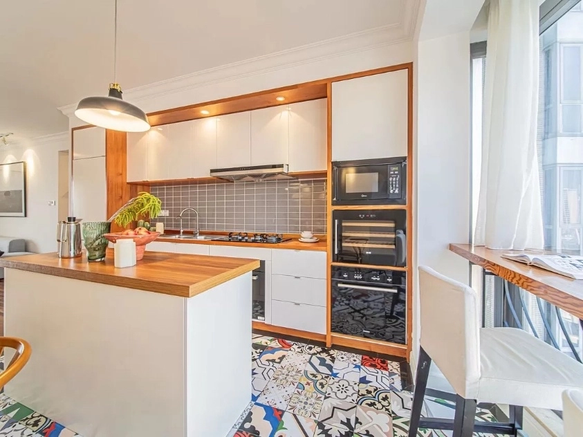 Rm 2202 No 1 The Summit(5)