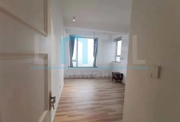 Rm 2202 No 4 Huaihai Garden(6)