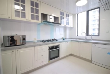 Rm 2202 No W9 Top of City(4)