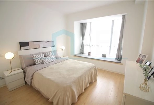 Rm 2202 No W9 Top of City(8)