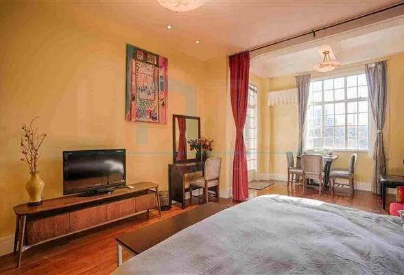 Rm 224 No 400 North Suzhou  Road(6)
