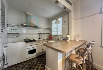 Rm 226 No 400 North Suzhou Road(5)