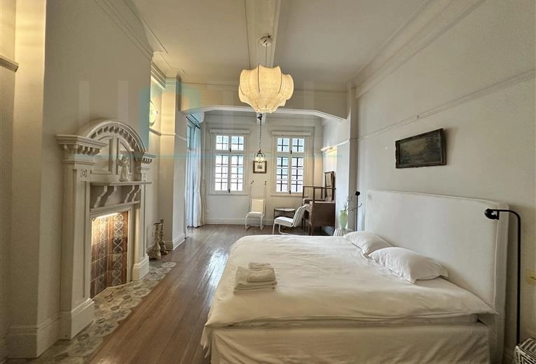 Rm 226 No 400 North Suzhou Road(10)