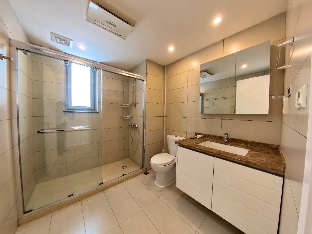 Rm 22B No 3 Chevalier Place(16)