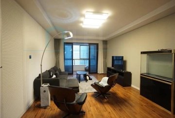Rm 22C No 5 City Condo