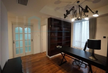 Rm 22C No 5 City Condo(12)