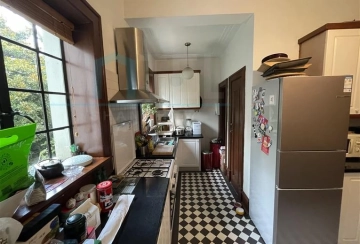 Rm 23 No 3 Lane 1173 Nanjing west Road(4)