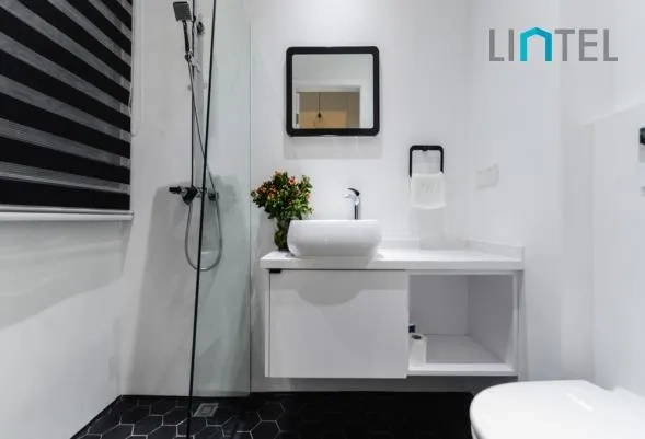 Rm 230 No 370 North suzhou Road(11)