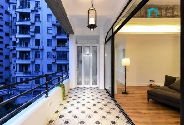Rm 230 No 370 North suzhou Road(4)