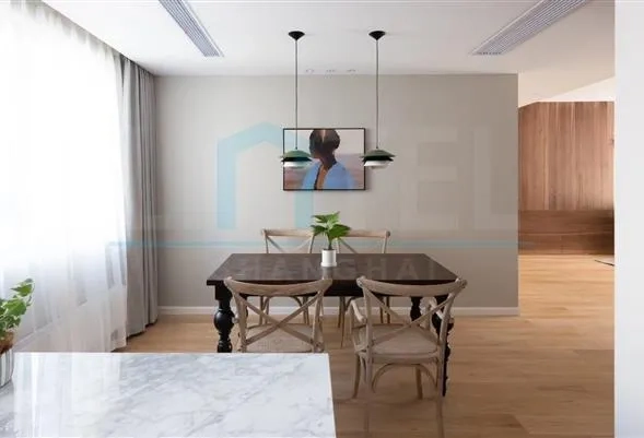 Rm 2301 No 6 La Cite(4)