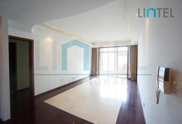 Rm 2301 No 7 Manhattan Heights