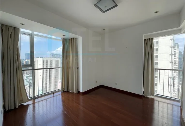 Rm 2302 No 3 Crystal Pavilion(8)