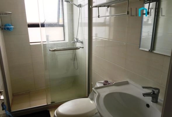 Rm 2302 No 8 East Huaihai Apartment(5)