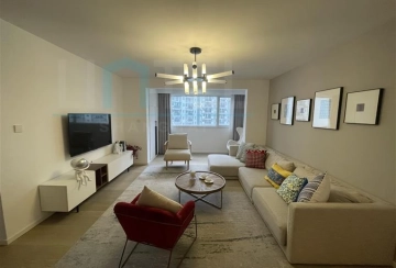 Rm 2303 No 2 Springdale Garden