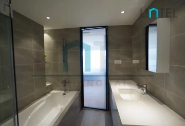 Rm 2304 No 11 Century Metropolis(11)