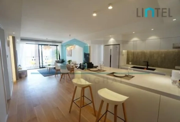 Rm 2304 No 11 Century Metropolis(2)