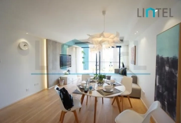 Rm 2304 No 11 Century Metropolis(6)