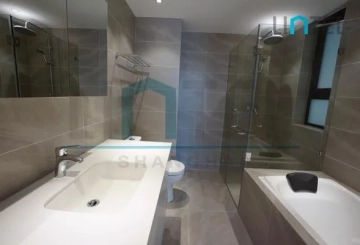 Rm 2304 No 11 Century Metropolis(10)