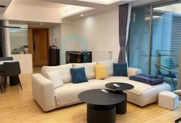 Rm 2306 No 7 Jing'an Four Seasons(2)