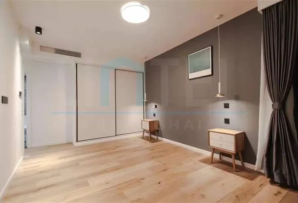 Rm 2401 No 12 Century Metropolis(6)