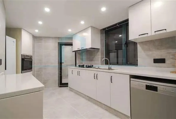 Rm 2401 No 12 Oriental Manhatton(5)