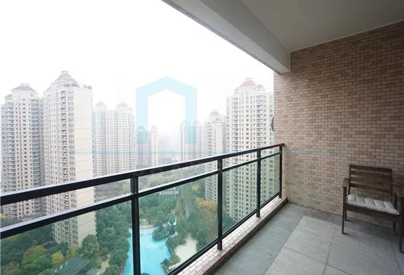 Rm 2401 No 22 Yanlord Riverside Garden(2)