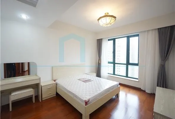 Rm 2401 No 22 Yanlord Riverside Garden(5)