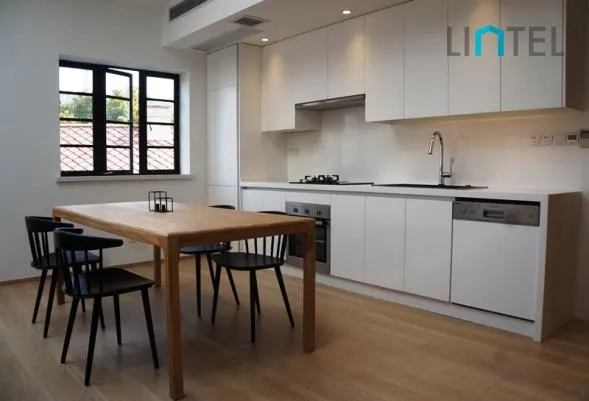 Rm 25 No 135 Wukang Road(5)